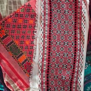 Traditional Motif Paat Silk Mekhela